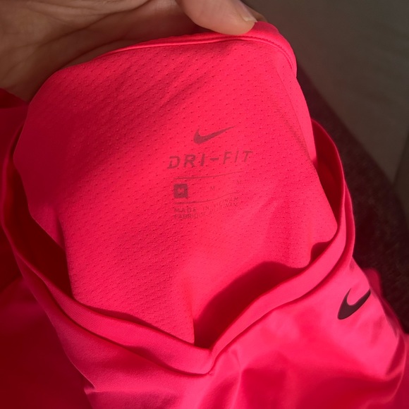 Nike - Picture 3 of 3